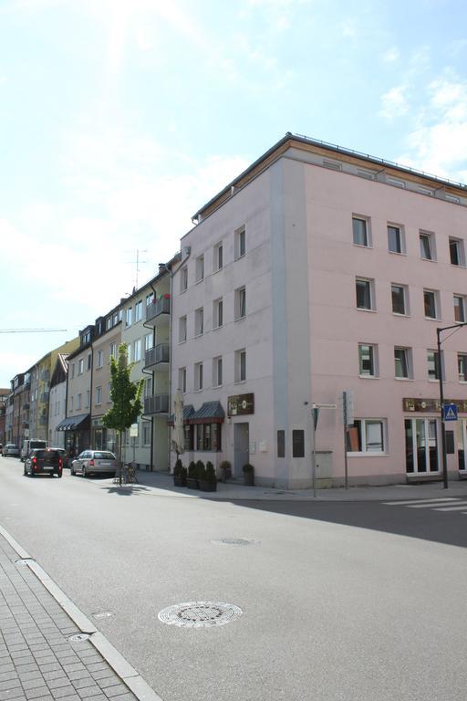 Mitte24 Hotel Neu-Ulm Exterior photo